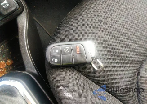 2021 Jeep Renegade Latitude Fwd из США, поврежденный, VIN ZACNJCBB8MPM24736